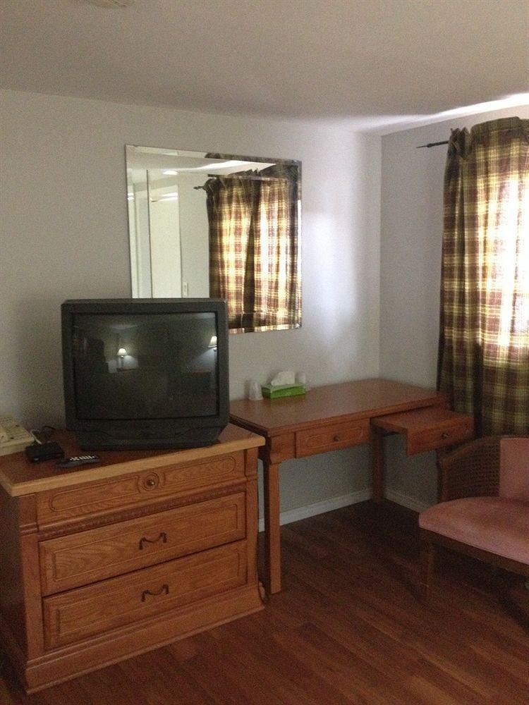 American Plaza Motel Лондон Экстерьер фото