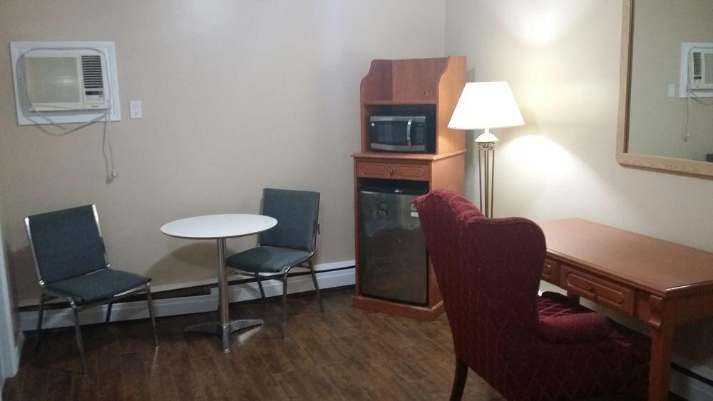 American Plaza Motel Лондон Экстерьер фото