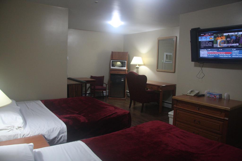 American Plaza Motel Лондон Экстерьер фото