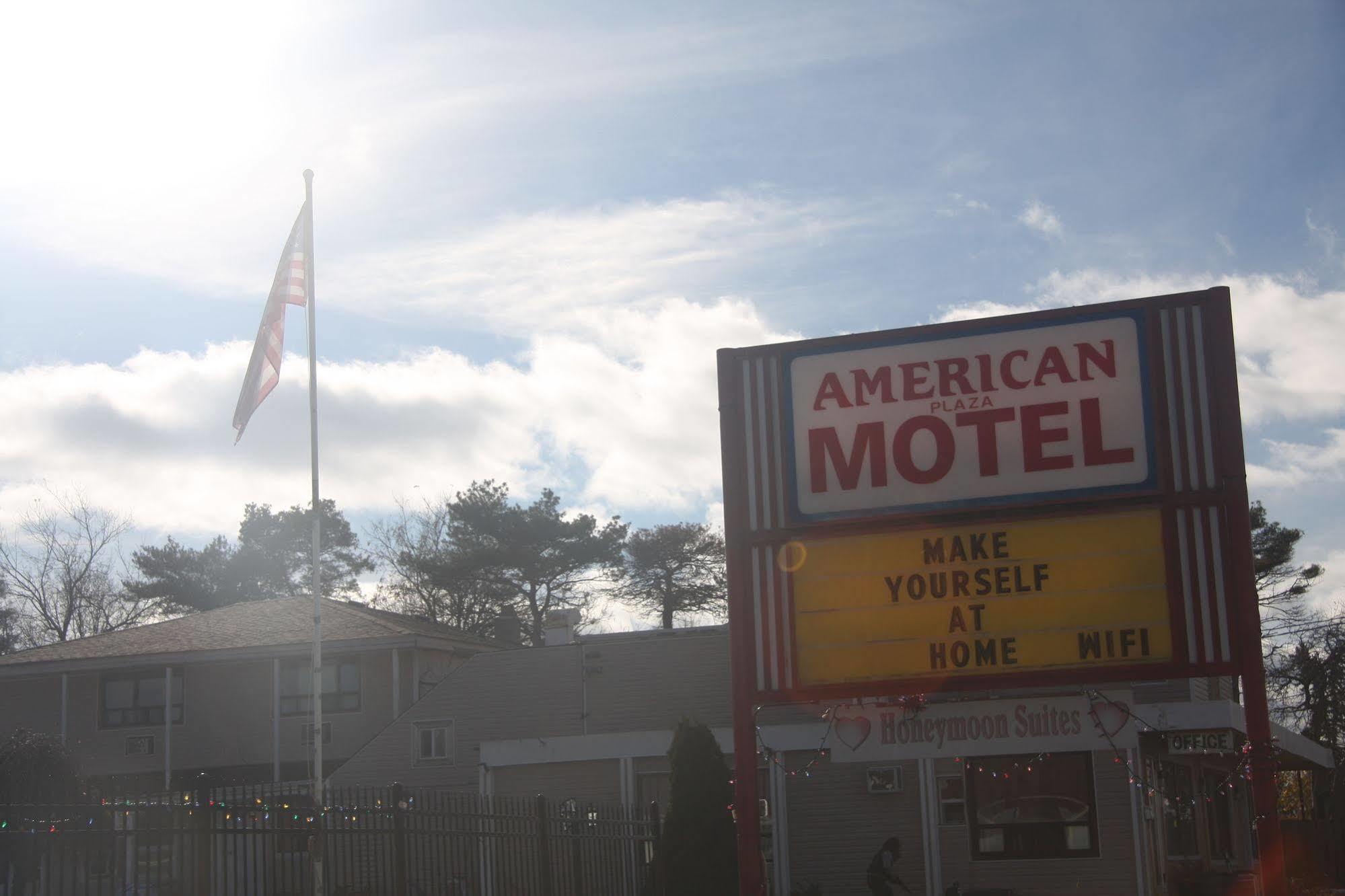 American Plaza Motel Лондон Экстерьер фото