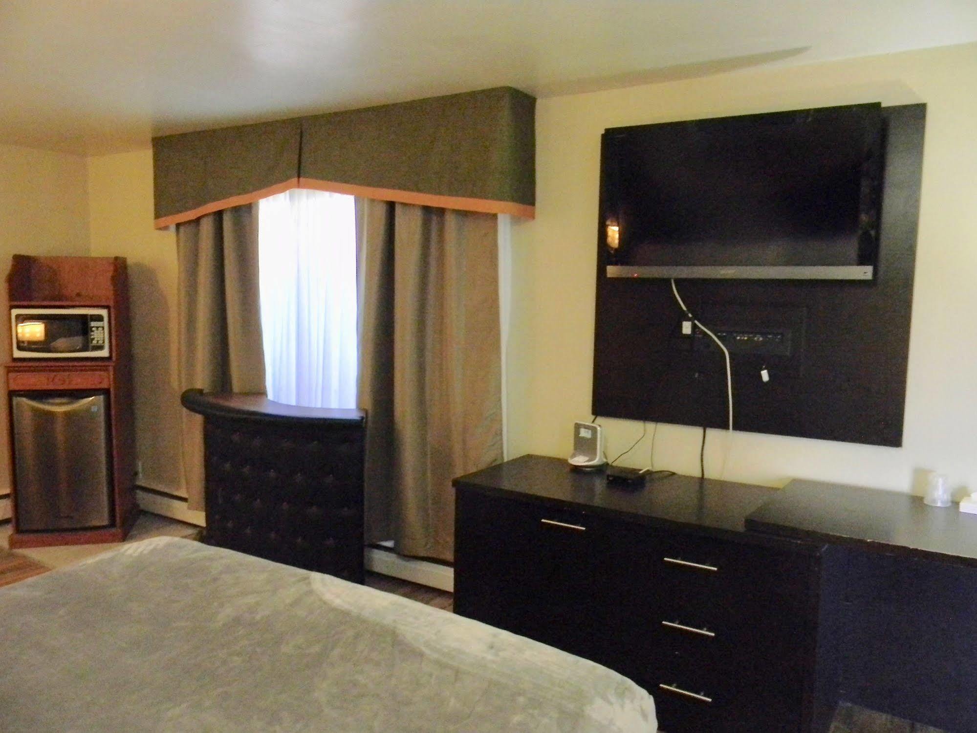 American Plaza Motel Лондон Экстерьер фото