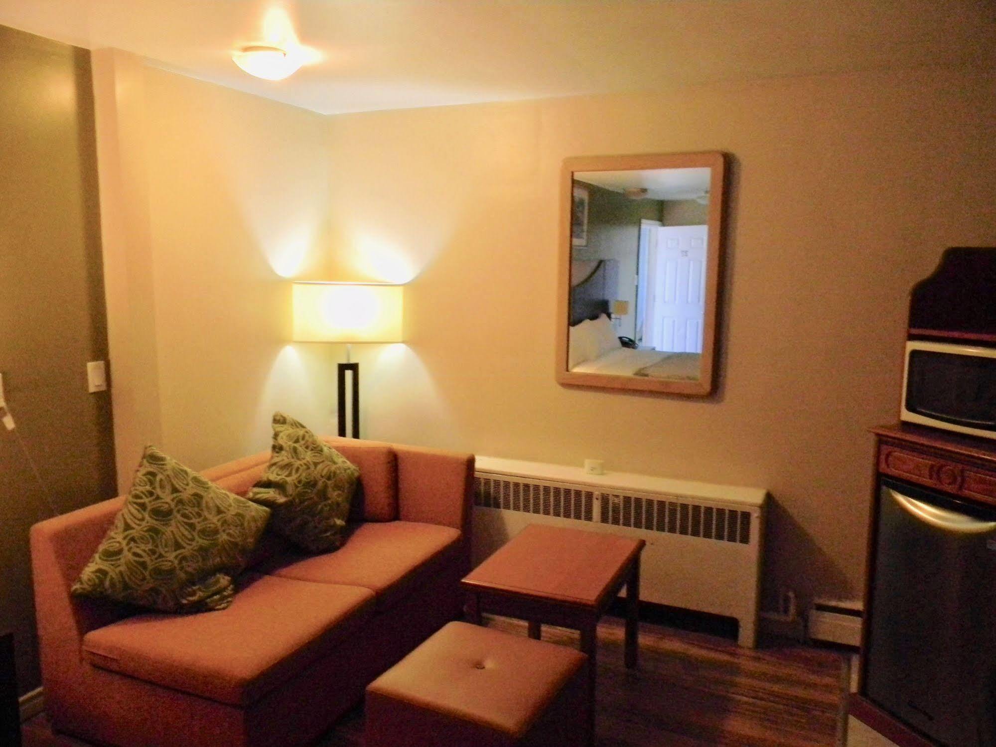American Plaza Motel Лондон Экстерьер фото