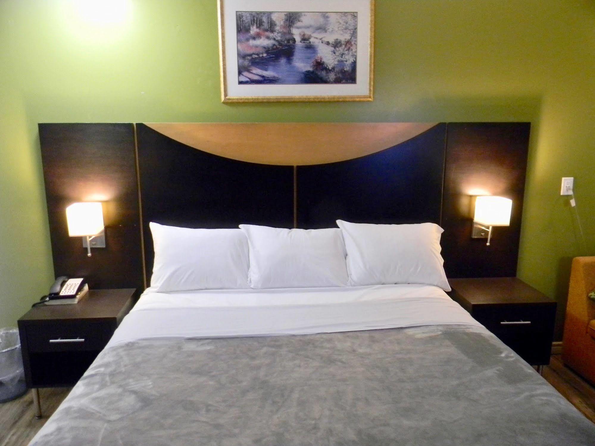 American Plaza Motel Лондон Экстерьер фото